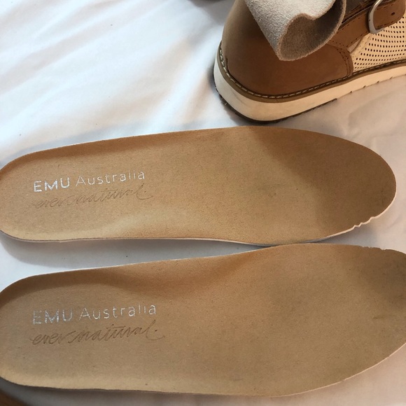 EMU Australia Women’s Suede Fabric Perforated Lightweight Booties SZ 8/8.5 Ankle - Picture 9 of 16